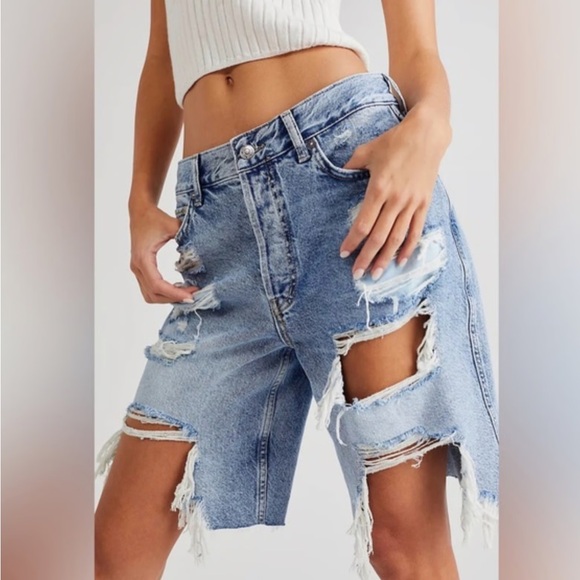 Free People Pants - NWT Free People Distressed Jean shorts Size 24
